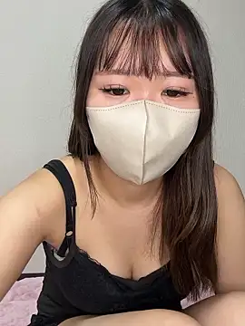 Snapshot of Moka__7moka chatting on July 21, 2026, 12:40 pm Moka 7moka online show from July 21, 2026, 12:40 pm