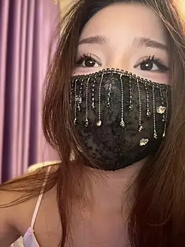 HiLILI-00 online show from June 30, 2026, 3:46 pm