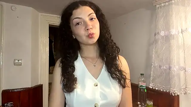 MargyClingingsmith online show from July 3, 2026, 6:58 pm