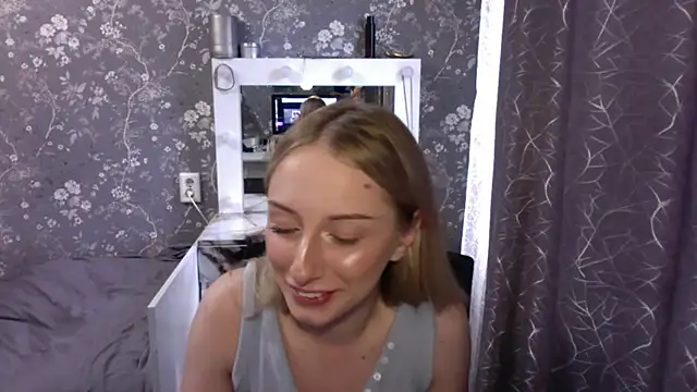 Snapshot of JennaLomeri chatting on June 12, 2026, 12:04 pm JennaLomeri online show from June 12, 2026, 12:04 pm