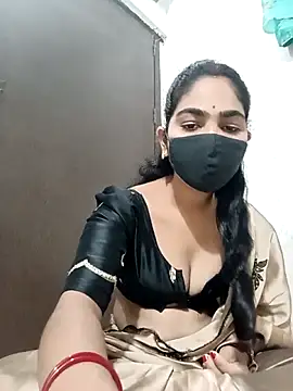 Snapshot of savita97567 chatting on July 2, 2026, 5:02 am savita97567 online show from July 2, 2026, 5:02 am