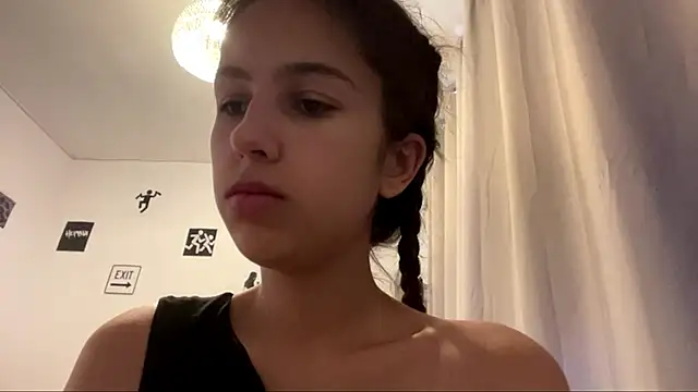SindyKay online show from June 11, 2026, 5:05 am
