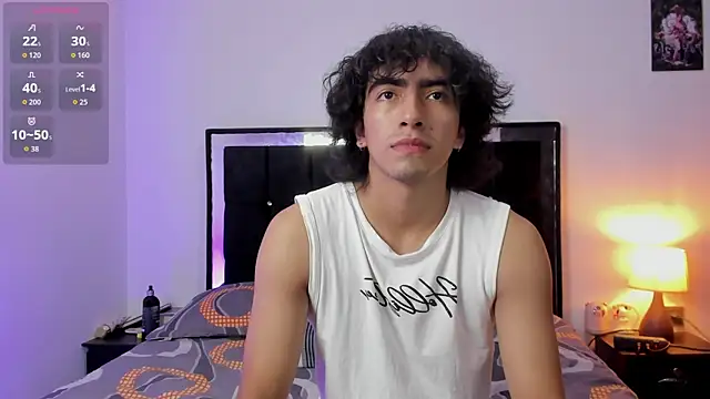 Snapshot of Shy_Mateo chatting on June 1, 2026, 9:27 pm Shy Mateo online show from June 1, 2026, 9:27 pm