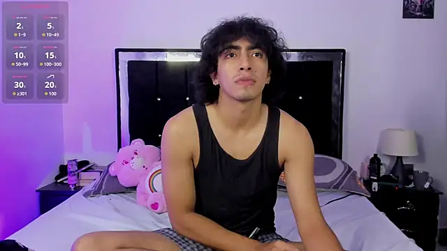 Snapshot of Shy_Mateo chatting on June 9, 2026, 11:05 pm Shy Mateo online show from June 9, 2026, 11:05 pm