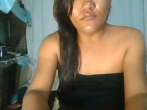 Snapshot of miyalicious chatting on June 26, 2026, 9:46 am miyalicious online show from June 26, 2026, 9:46 am