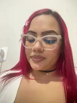 Snapshot of giih_sales03 chatting on August 3, 2026, 5:27 pm giih sales03 online show from August 3, 2026, 5:27 pm