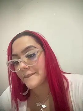 Snapshot of giih_sales03 chatting on August 5, 2026, 8:33 pm giih sales03 online show from August 5, 2026, 8:33 pm
