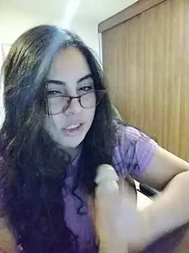 Snapshot of Roxxy_Sade chatting on July 1, 2026, 12:34 am Roxxy Sade online show from July 1, 2026, 12:34 am