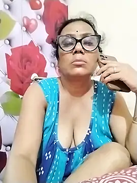 Snapshot of chatterjeesayani567 chatting on June 7, 2026, 2:10 pm chatterjeesayani567 online show from June 7, 2026, 2:10 pm