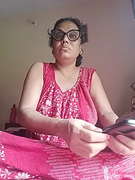 Snapshot of chatterjeesayani567 chatting on June 23, 2026, 3:59 am chatterjeesayani567 online show from June 23, 2026, 3:59 am