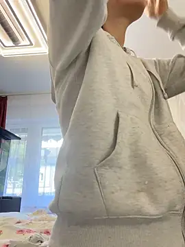 PregnantEmilia online show from June 11, 2026, 8:56 am