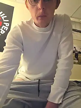 redheadedfreakk online show from June 1, 2026, 12:07 pm