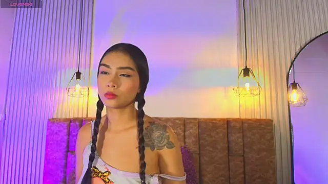 Snapshot of KENNIA_SWEETIEE chatting on June 9, 2026, 11:33 am KENNIA SWEETIEE online show from June 9, 2026, 11:33 am