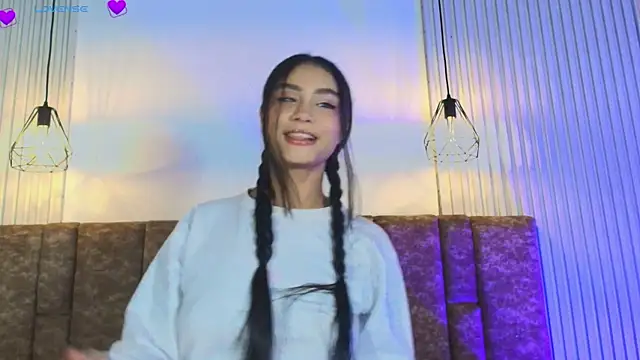Snapshot of KENNIA_SWEETIEE chatting on June 17, 2026, 11:23 am KENNIA SWEETIEE online show from June 17, 2026, 11:23 am