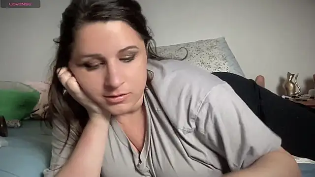 maddiliz online show from February 17, 2025, 4:31 am