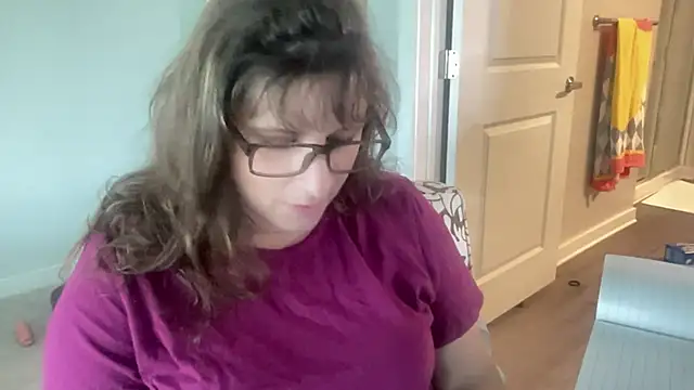 maddiliz online show from September 24, 2025, 4:43 pm