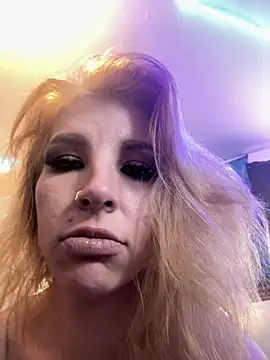vixenvalentine666 online show from June 18, 2026, 3:05 pm