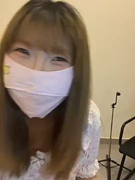 Snapshot of QIQI-QIQI-01 chatting on July 14, 2026, 9:25 am QIQI-QIQI-01 online show from July 14, 2026, 9:25 am