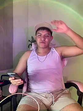 Snapshot of Paul_teen_ chatting on June 11, 2026, 6:11 am Paul teen online show from June 11, 2026, 6:11 am