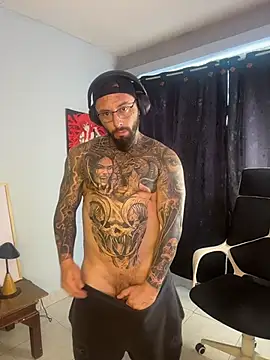 VenomHeat thiago online show from June 2, 2026, 8:44 pm