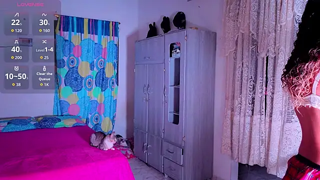Snapshot of Celeste_Latina19 chatting on July 17, 2026, 9:38 am Celeste Latina19 online show from July 17, 2026, 9:38 am