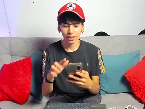 Snapshot of Angel_Dustt1 chatting on June 4, 2026, 8:04 pm Angel Dustt1 online show from June 4, 2026, 8:04 pm