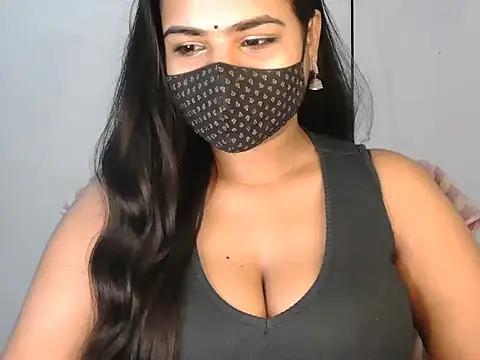 Snapshot of Curvy_Deepa chatting on June 6, 2026, 5:34 am Curvy Deepa online show from June 6, 2026, 5:34 am