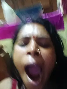 Snapshot of KRITIKA01990 chatting on June 27, 2026, 9:42 pm KRITIKA01990 online show from June 27, 2026, 9:42 pm