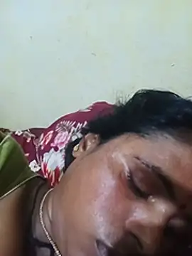 Snapshot of KRITIKA01990 chatting on July 15, 2026, 8:36 pm KRITIKA01990 online show from July 15, 2026, 8:36 pm