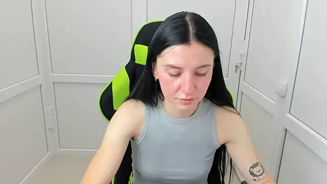PatteMeoww online show from July 10, 2026, 12:19 pm