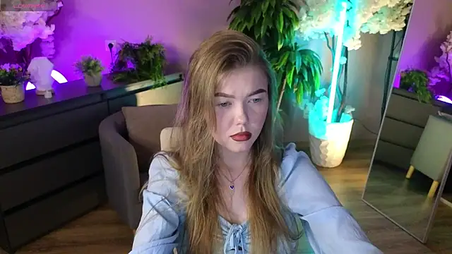 Lina deels online show from July 12, 2026, 6:54 pm