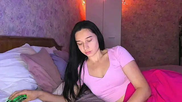 Snapshot of Camilla__Noor chatting on August 9, 2026, 5:29 pm Camilla Noor online show from August 9, 2026, 5:29 pm