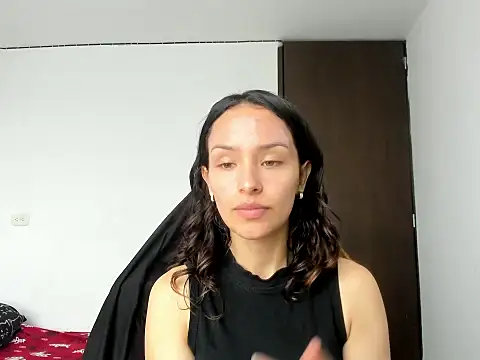Snapshot of Megan_blue__ chatting on June 18, 2026, 5:50 pm Megan blue online show from June 18, 2026, 5:50 pm