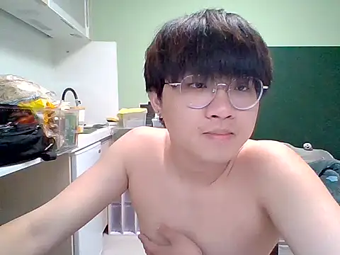 Snapshot of Yang_571 chatting on July 25, 2026, 3:53 pm Yang 571 online show from July 25, 2026, 3:53 pm