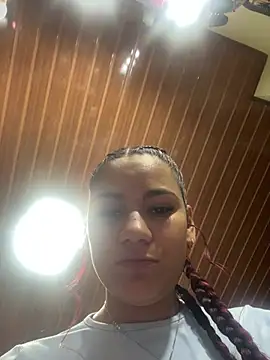 Snapshot of MissShantall_ chatting on June 6, 2026, 11:31 pm MissShantall online show from June 6, 2026, 11:31 pm