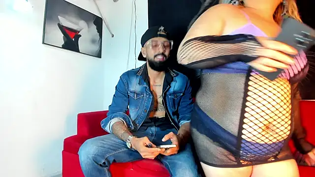 Snapshot of siham_sabha chatting on June 26, 2026, 3:44 am siham sabha online show from June 26, 2026, 3:44 am