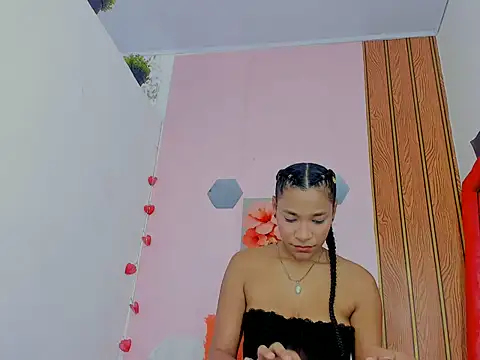 Snapshot of Aratnzacute chatting on June 26, 2026, 1:48 pm Aratnzacute online show from June 26, 2026, 1:48 pm