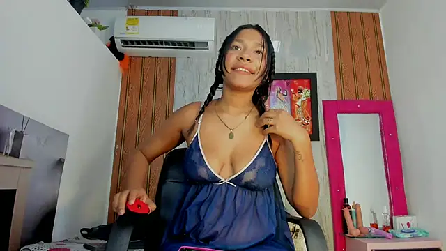 Snapshot of Aratnzacute chatting on July 28, 2026, 2:13 pm Aratnzacute online show from July 28, 2026, 2:13 pm