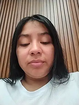 Snapshot of Amber_Herrera chatting on July 16, 2026, 2:56 pm Amber Herrera online show from July 16, 2026, 2:56 pm