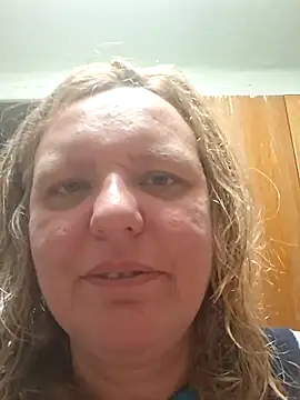 Snapshot of SonyaMarmeladx chatting on June 9, 2026, 8:20 pm SonyaMarmeladx online show from June 9, 2026, 8:20 pm
