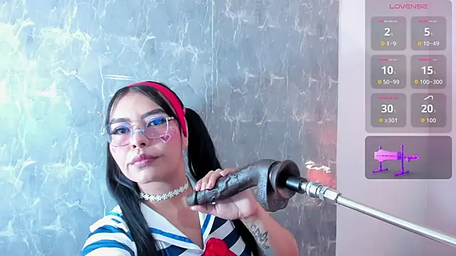 pocahontaslatinaa online show from June 8, 2026, 3:07 am
