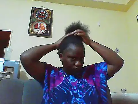 Snapshot of biganni_ chatting on July 8, 2026, 2:05 am biganni online show from July 8, 2026, 2:05 am