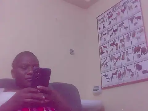 Snapshot of biganni_ chatting on July 15, 2026, 10:37 pm biganni online show from July 15, 2026, 10:37 pm