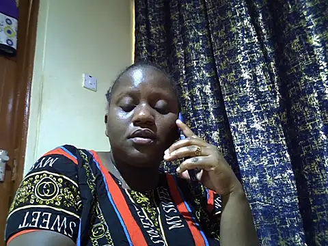 Snapshot of biganni_ chatting on July 21, 2026, 12:51 pm biganni online show from July 21, 2026, 12:51 pm