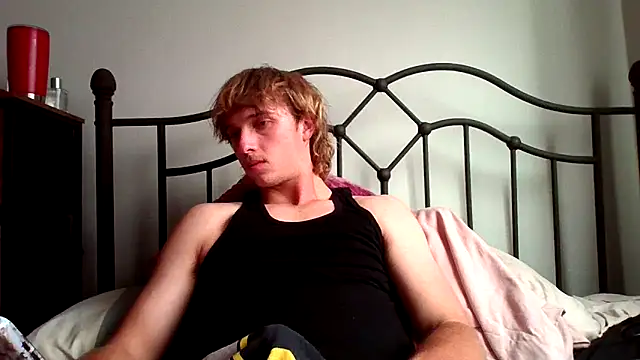 michaeljacobs12 online show from June 9, 2026, 10:32 pm