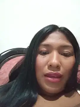 Snapshot of MoonMua chatting on June 14, 2026, 2:09 am MoonMua online show from June 14, 2026, 2:09 am