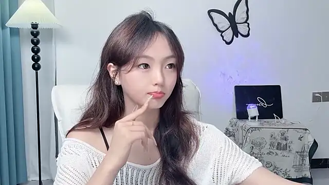 wenwen8888 online show from July 12, 2026, 3:25 pm