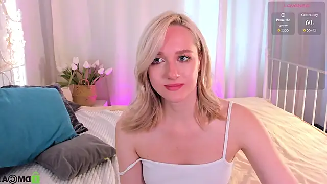 Snapshot of Chloe-Deccer chatting on July 11, 2026, 2:58 am Chloe-Deccer online show from July 11, 2026, 2:58 am