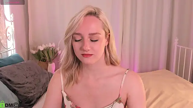 Snapshot of Chloe-Deccer chatting on July 20, 2026, 1:09 am Chloe-Deccer online show from July 20, 2026, 1:09 am