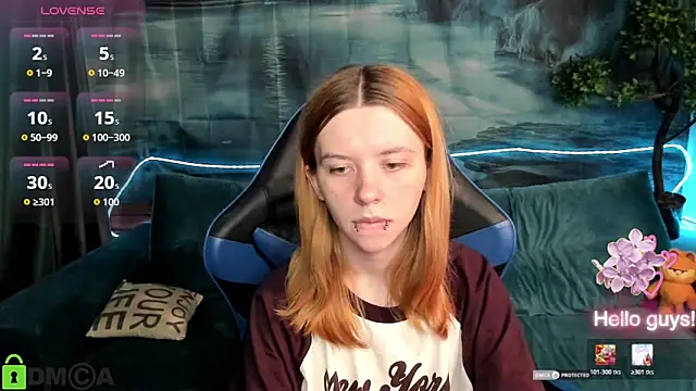 Snapshot of CarolInWonderland chatting on June 15, 2026, 6:48 am CarolInWonderland online show from June 15, 2026, 6:48 am